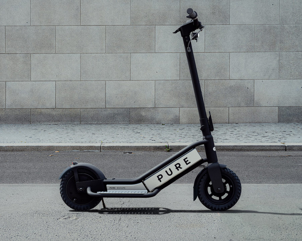 Pure Scooter Black & Gunmetal Escape